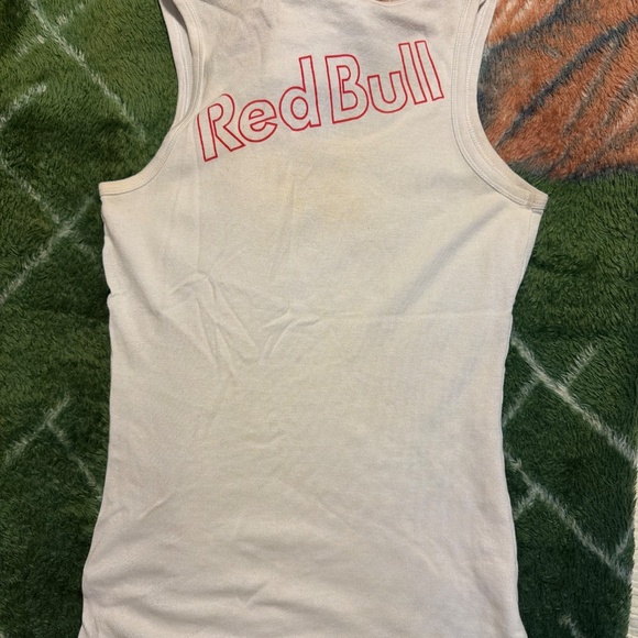 XS Red Bull Tank - Picture 5 of 5